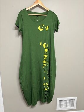 Bread & Butter Designer Dresses in Green. Lot of 2. Size XS and small